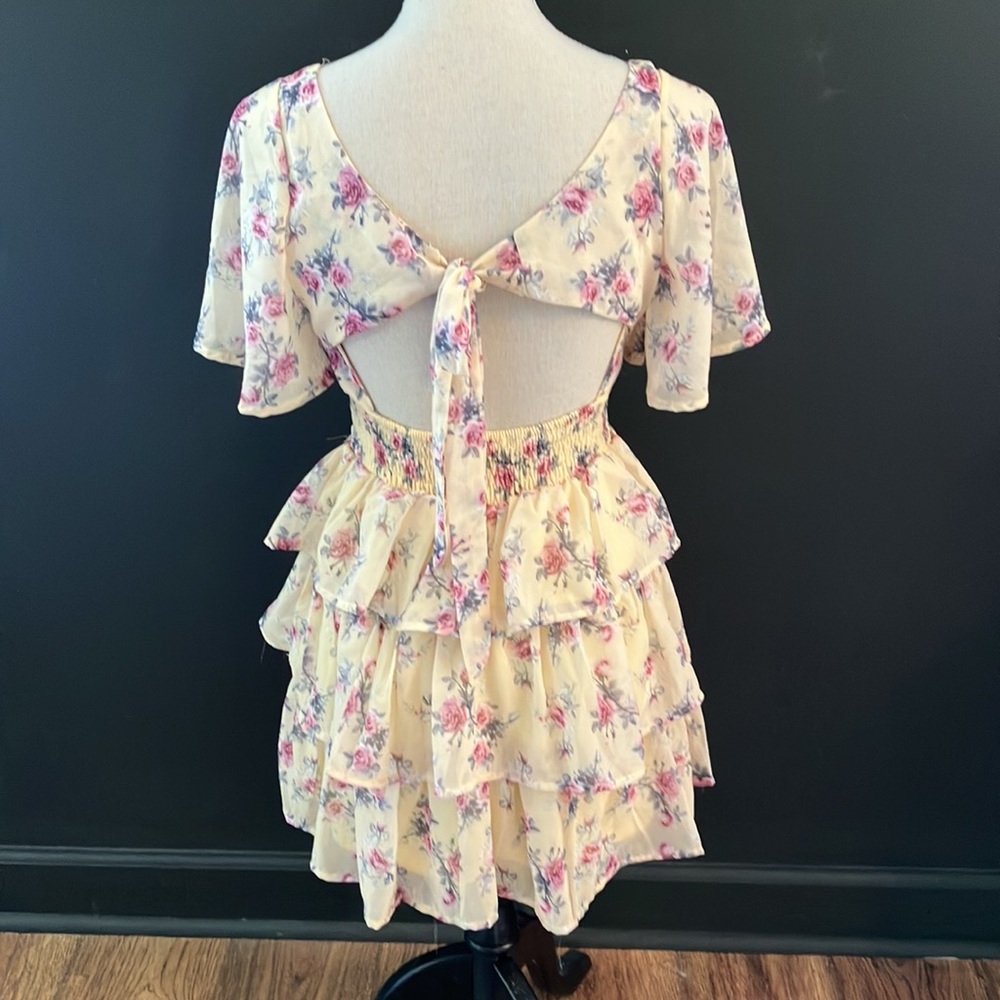 She & Sky Yellow Floral Ruffle Dress - Picture 4 of 7